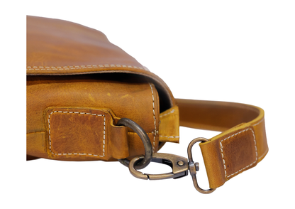 Artisan Brindle Coffee Satchel – Premium Deep Brown & Natural Streaked Leather Handbag